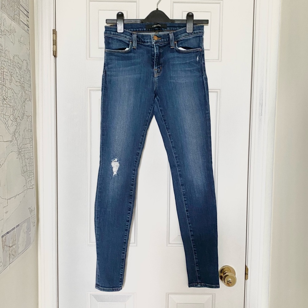 J brand super skinny jeans destroyed denim 28